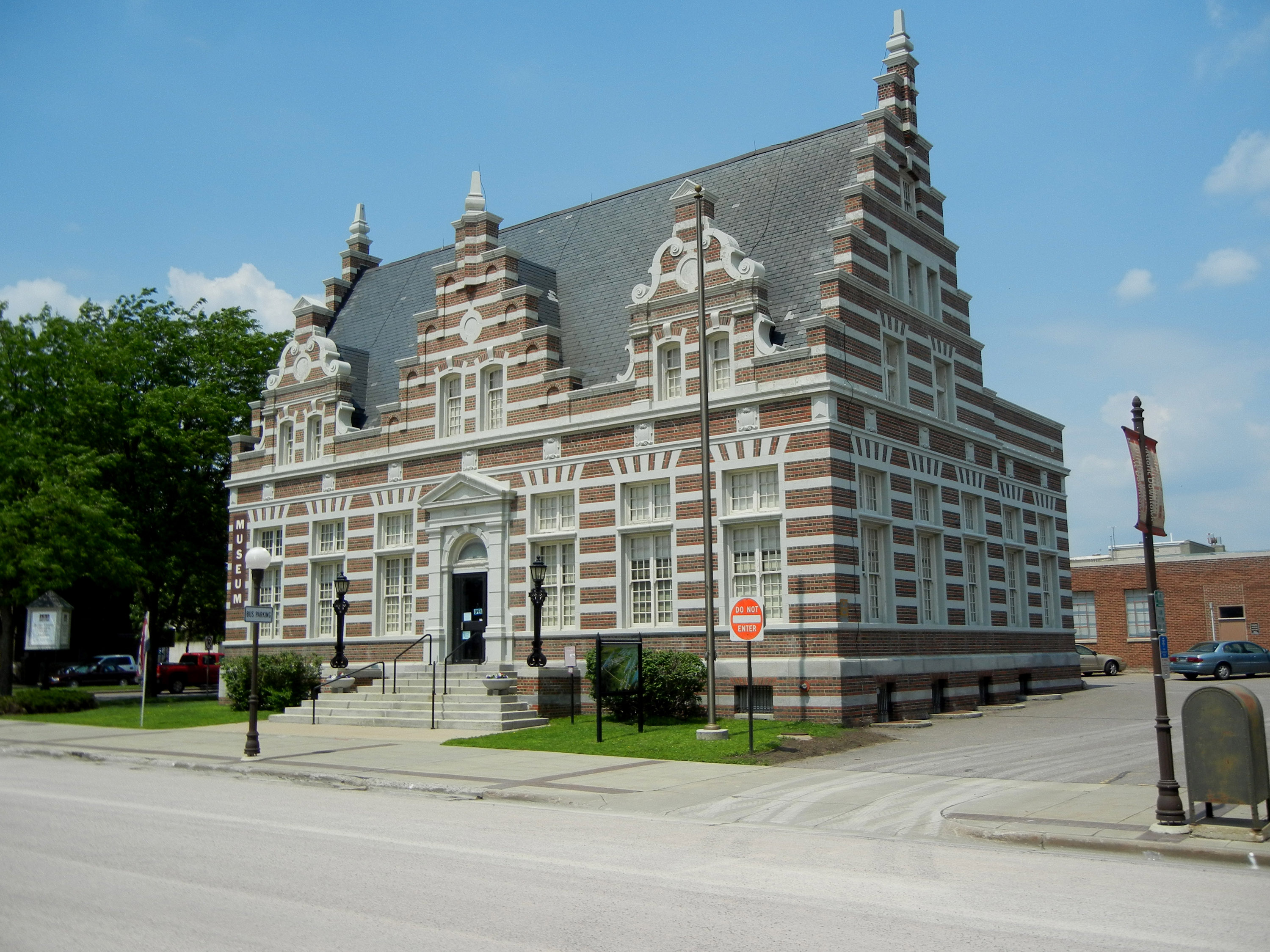 Brown County Historical Society historic building, New Ulm