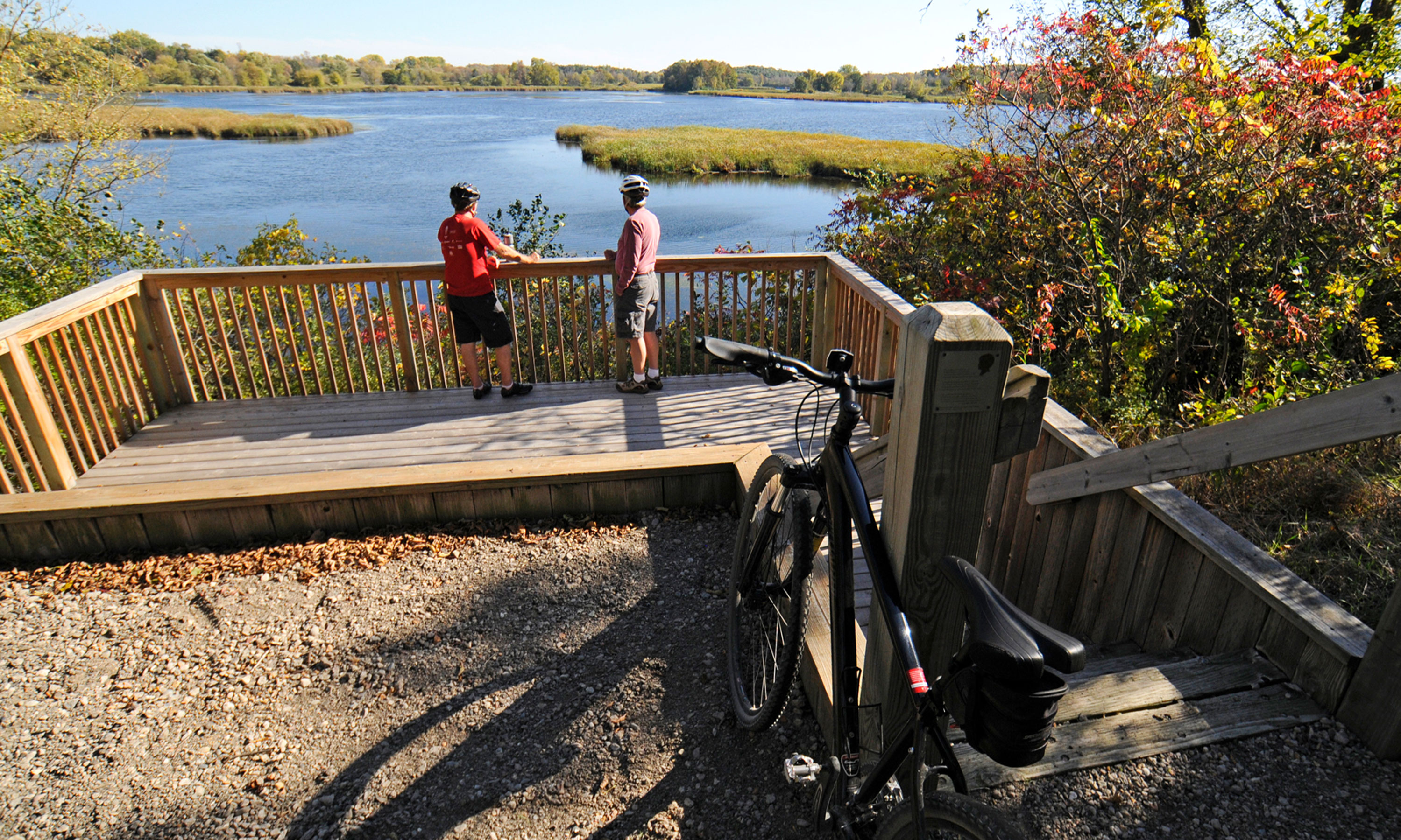 Fall bikers Carver Park Reserve
