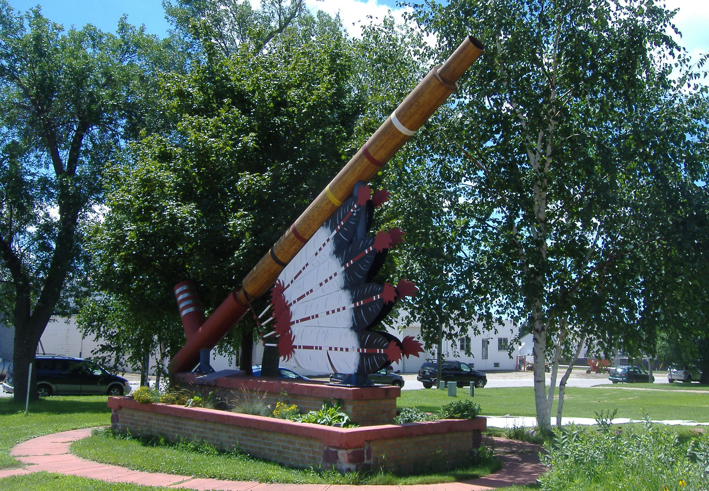 Giant Native American pipe statue in Pipestone