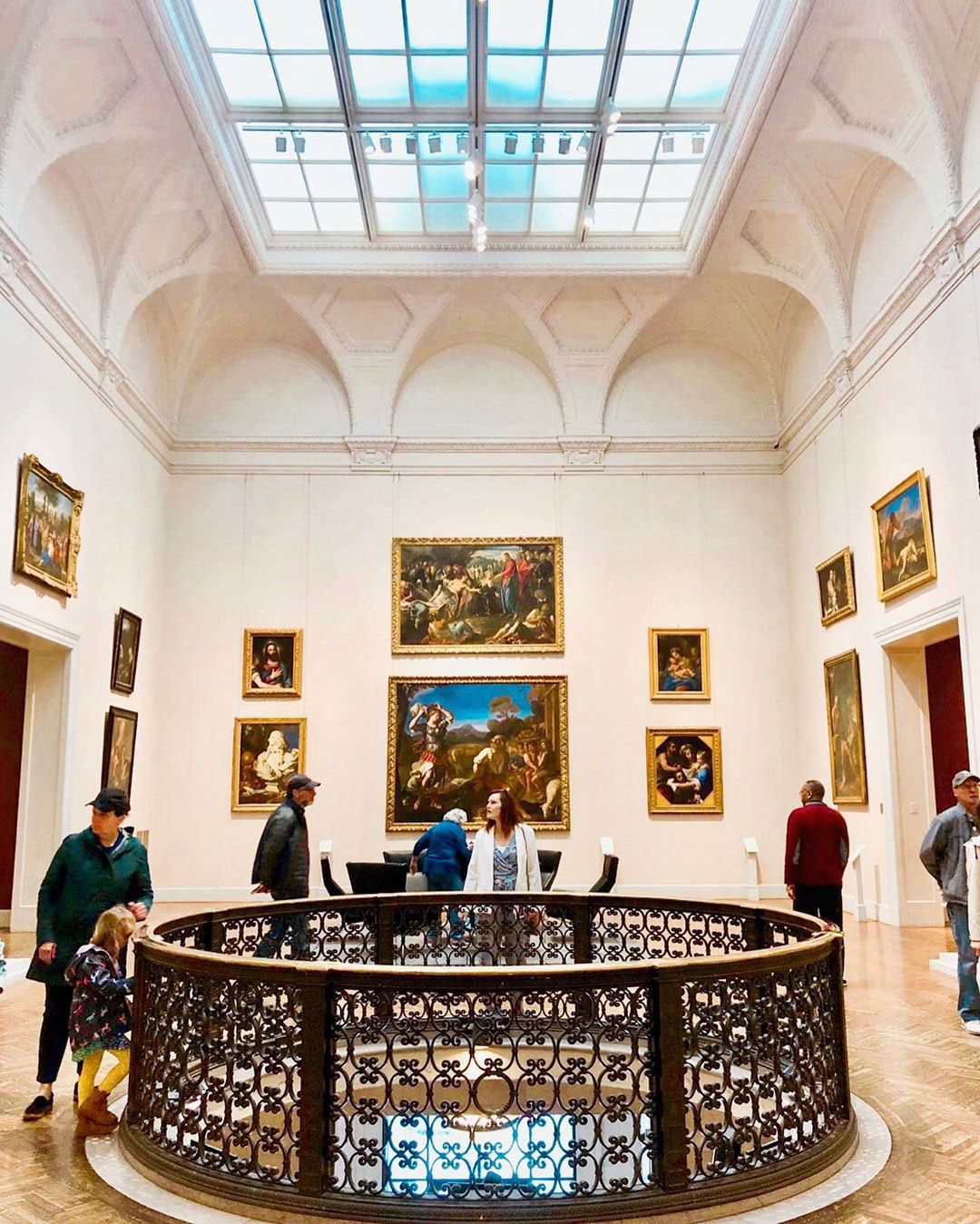 Atrium gallery at Minneapolis Institute of Arts