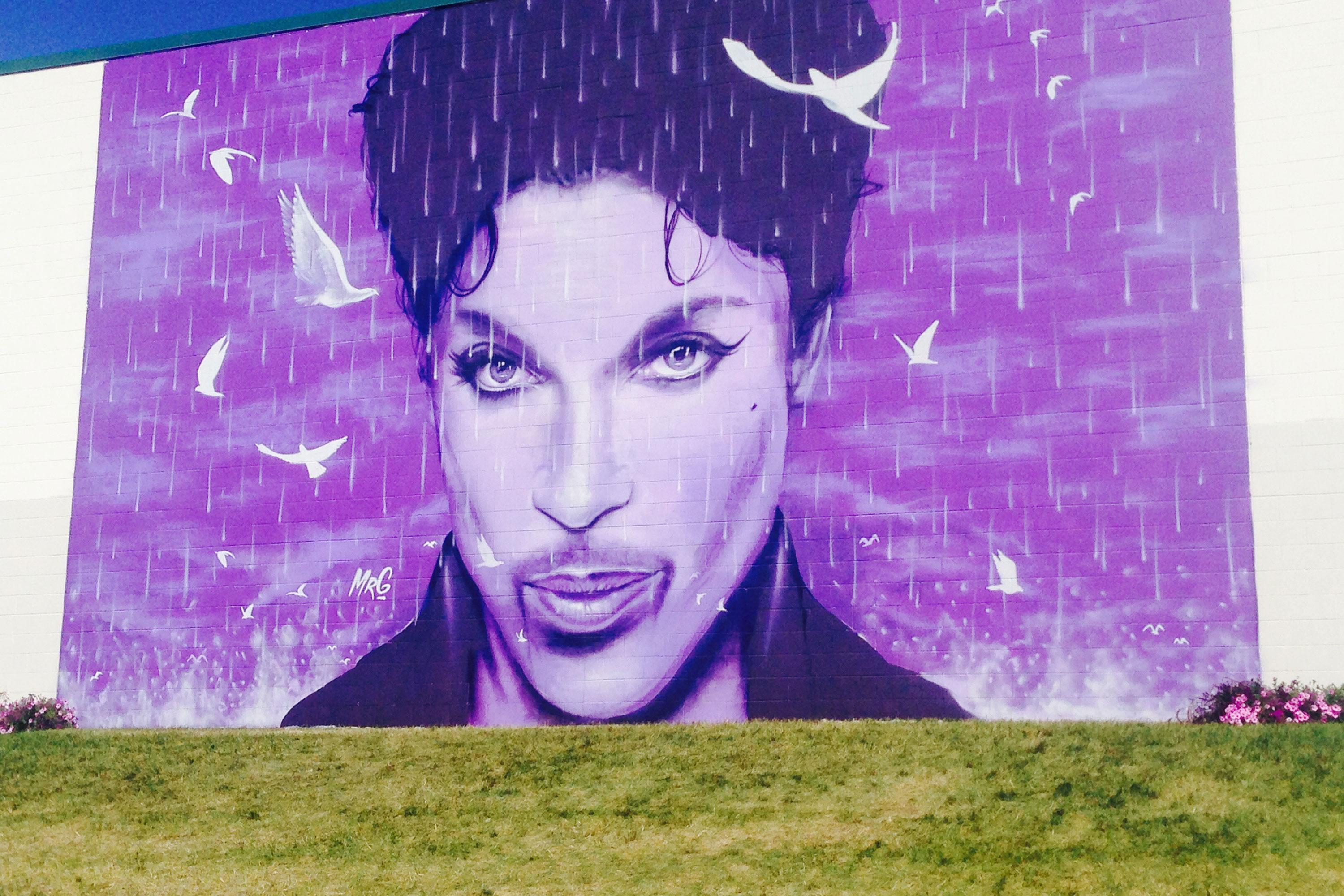 Prince mural Chanhassen