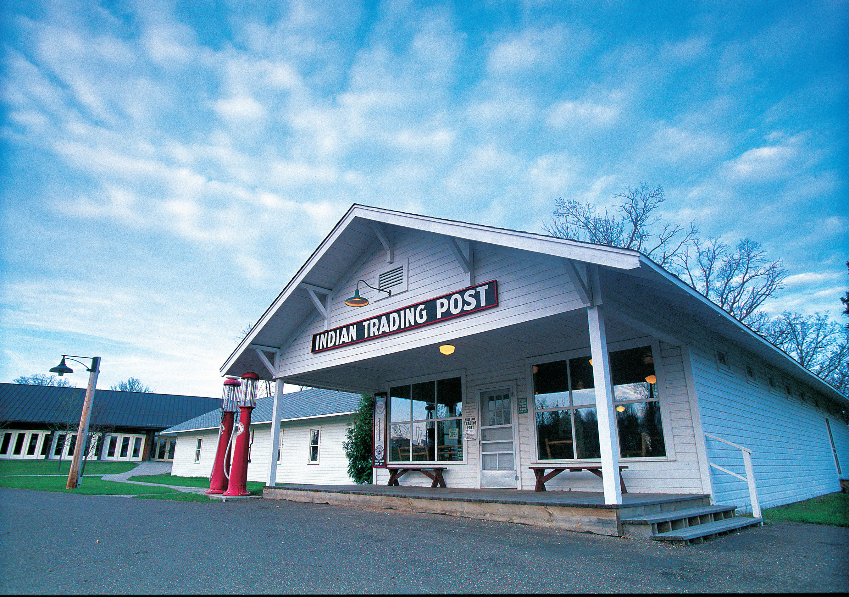 Mille Lacs Indian Trading Post exterior