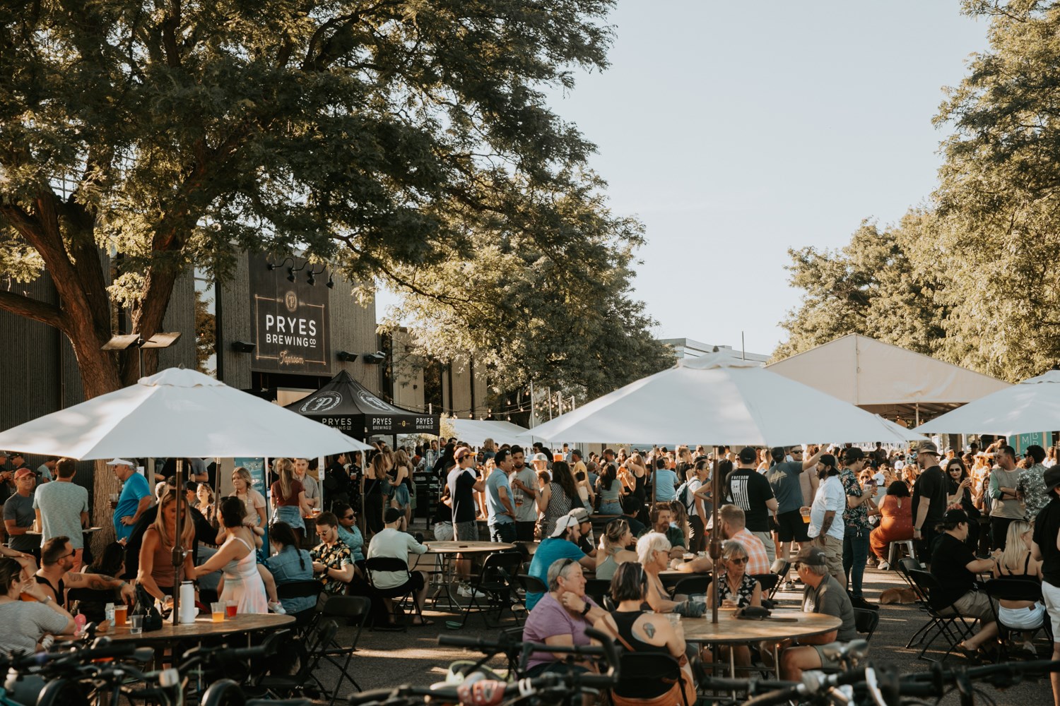 Pyres Brewing Co patio