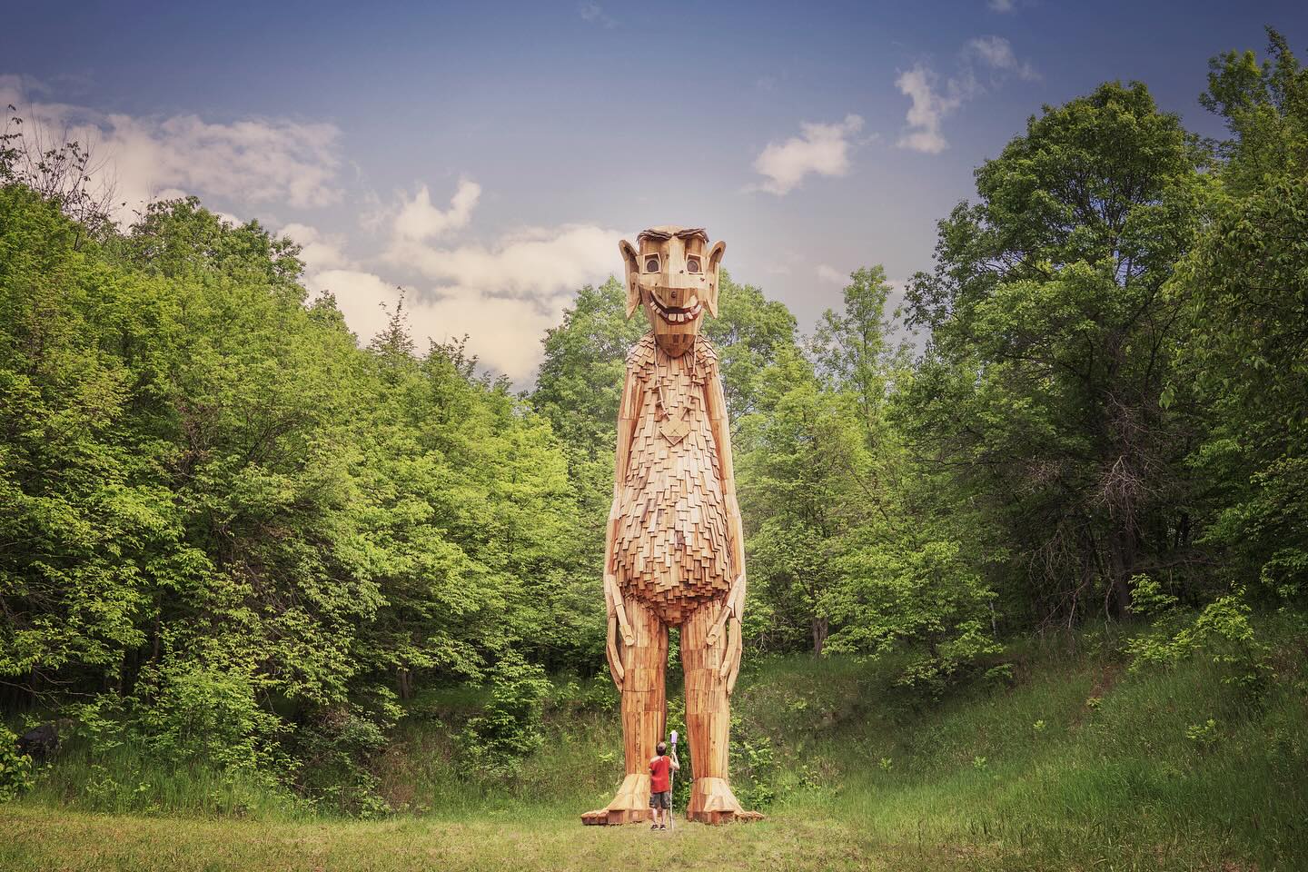 Long Leif troll in Detroit Lakes