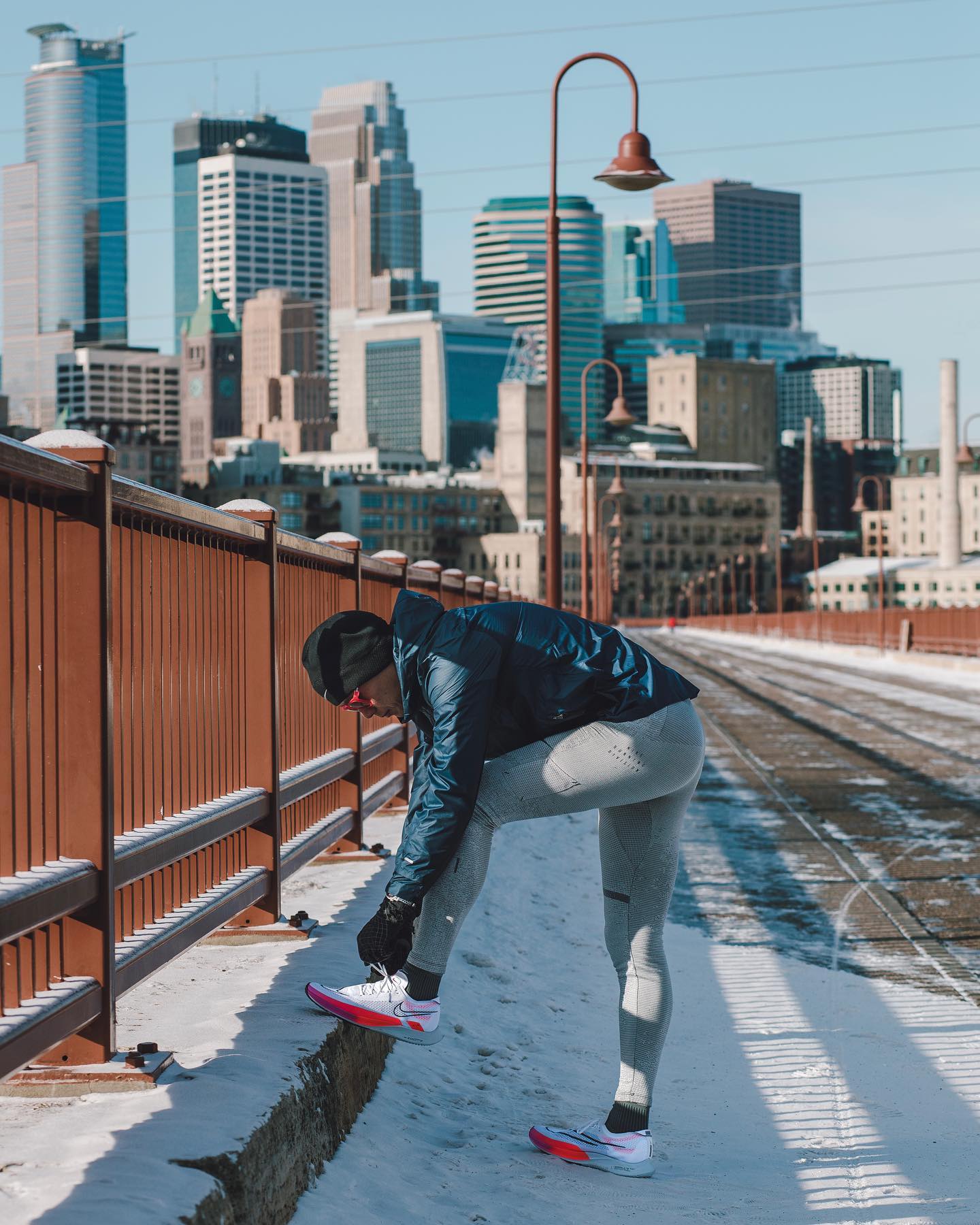 Winter runner on Stone Arch Bridge