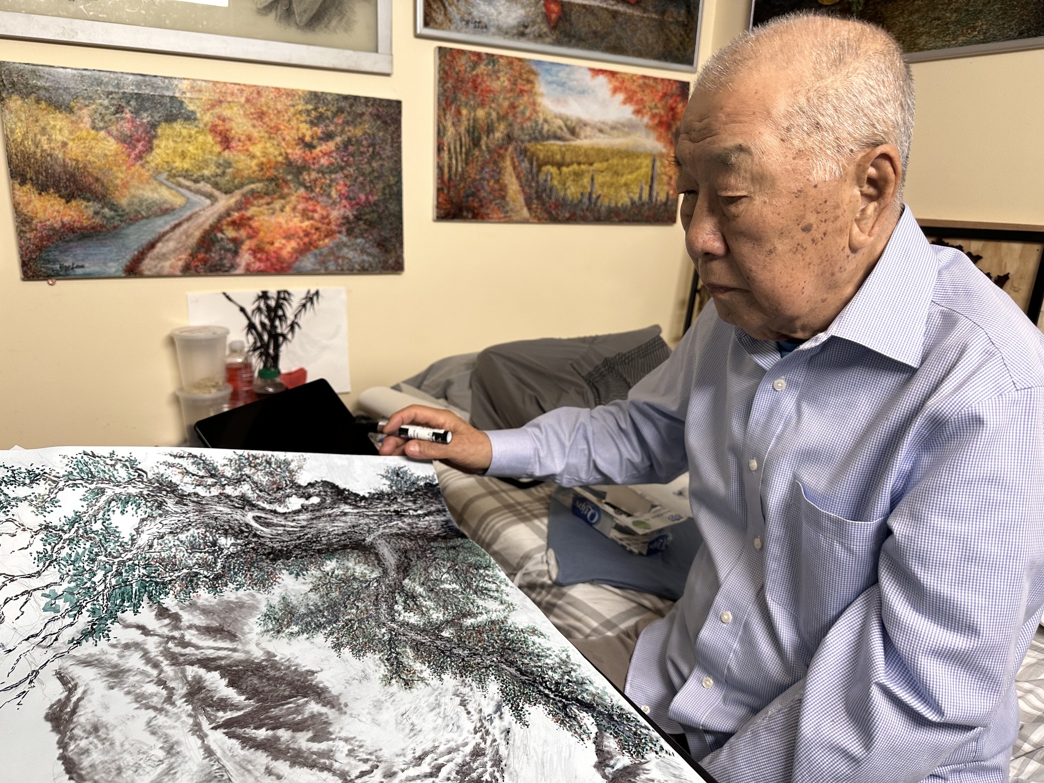 Featured XIA Gallery & Cafe artist Ung Lim Lee