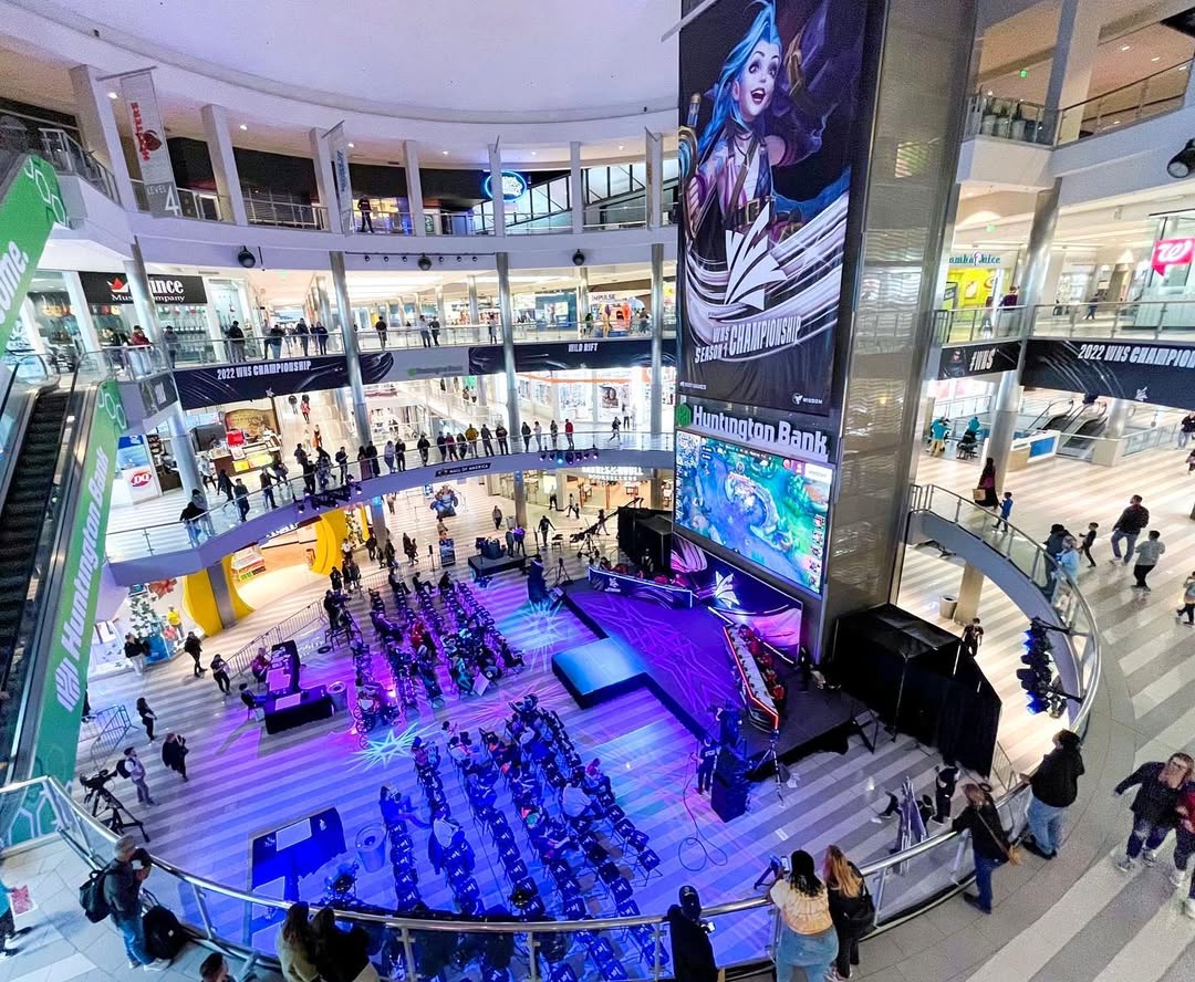 A "League of Legends" competition at Mall of America's Huntington Bank Rotunda