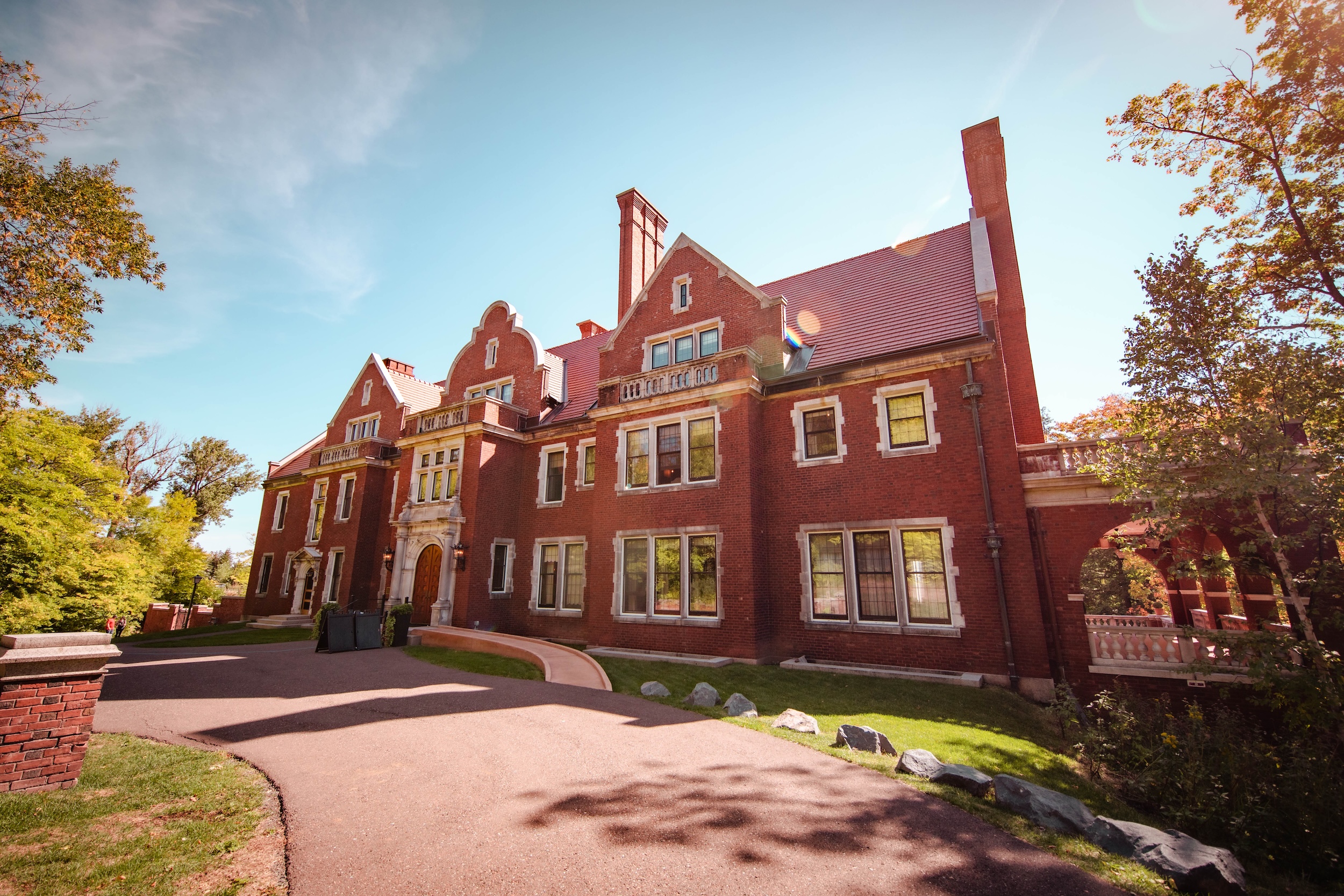 Glensheen Mansion