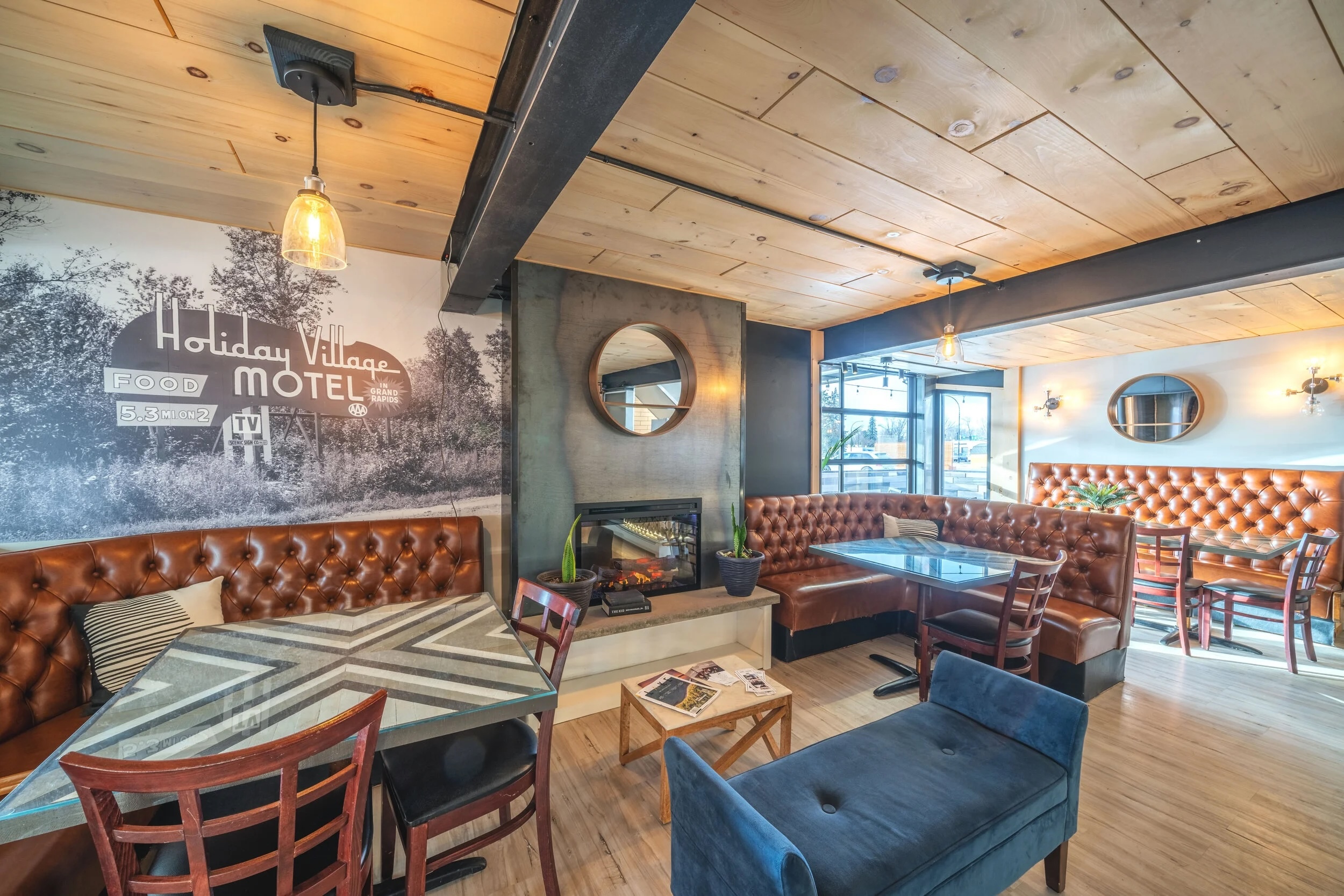 Hotel Rapids in Grand Rapids