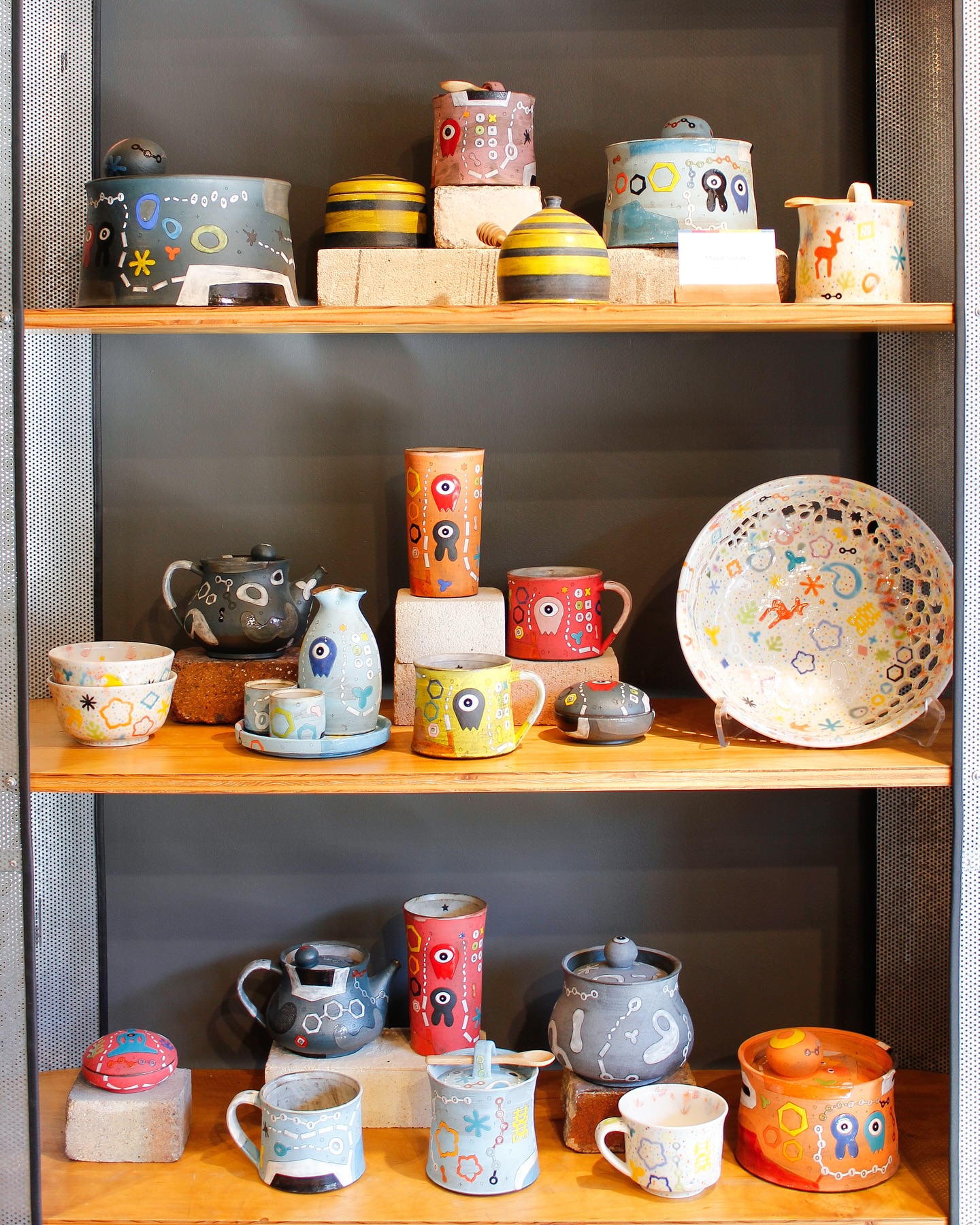 Featured Masa Sasaki pieces at Northern Clay Center