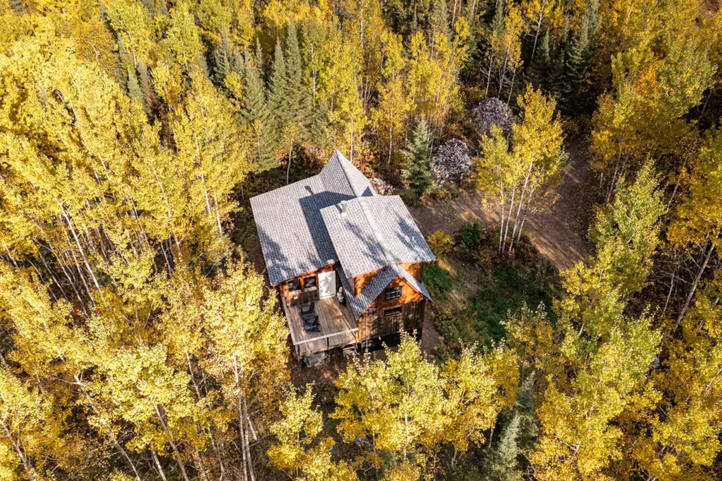 A drone shot of Nors Hus during fall