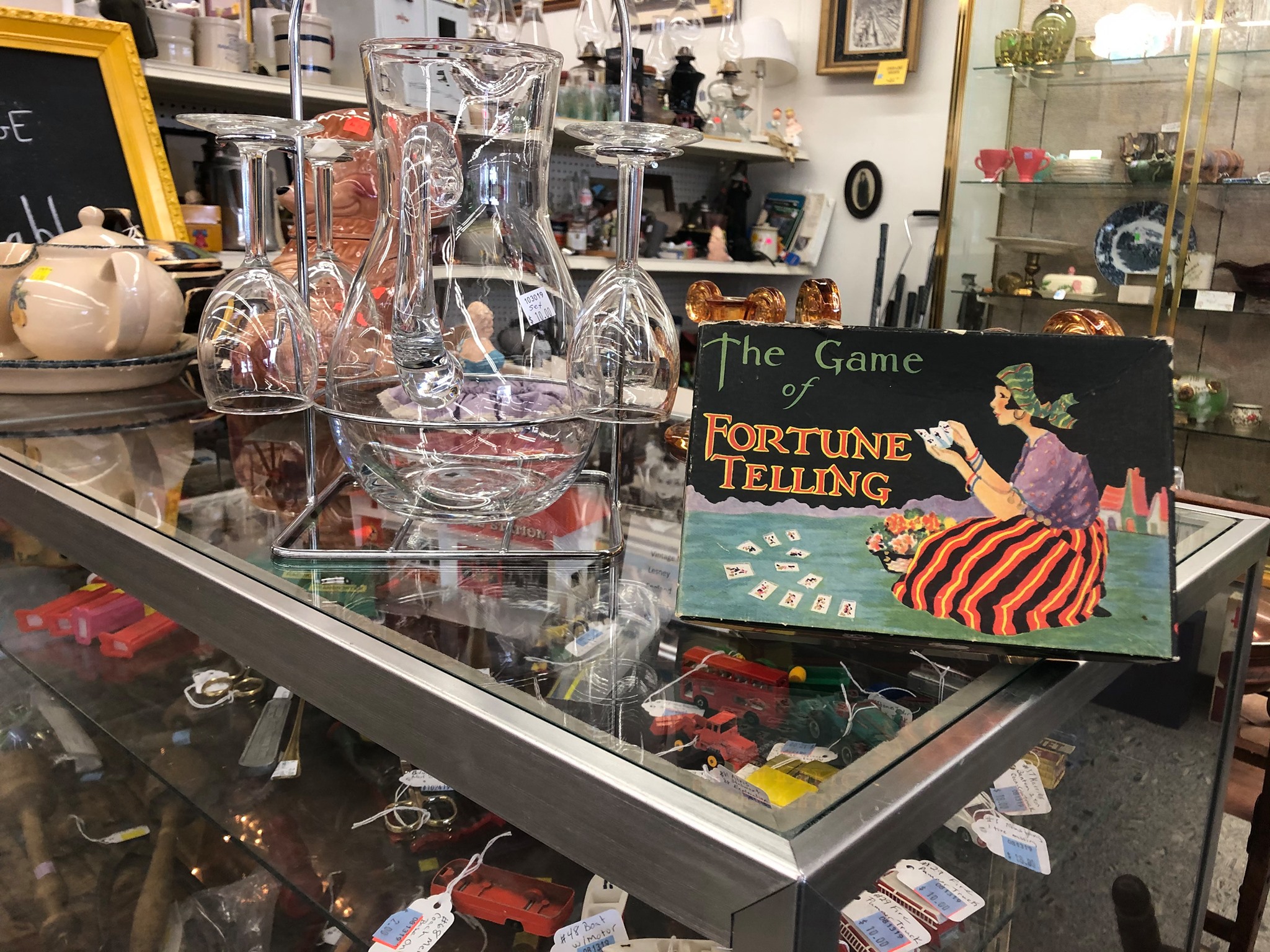 Used-A-Bit Shoppe in Northfield