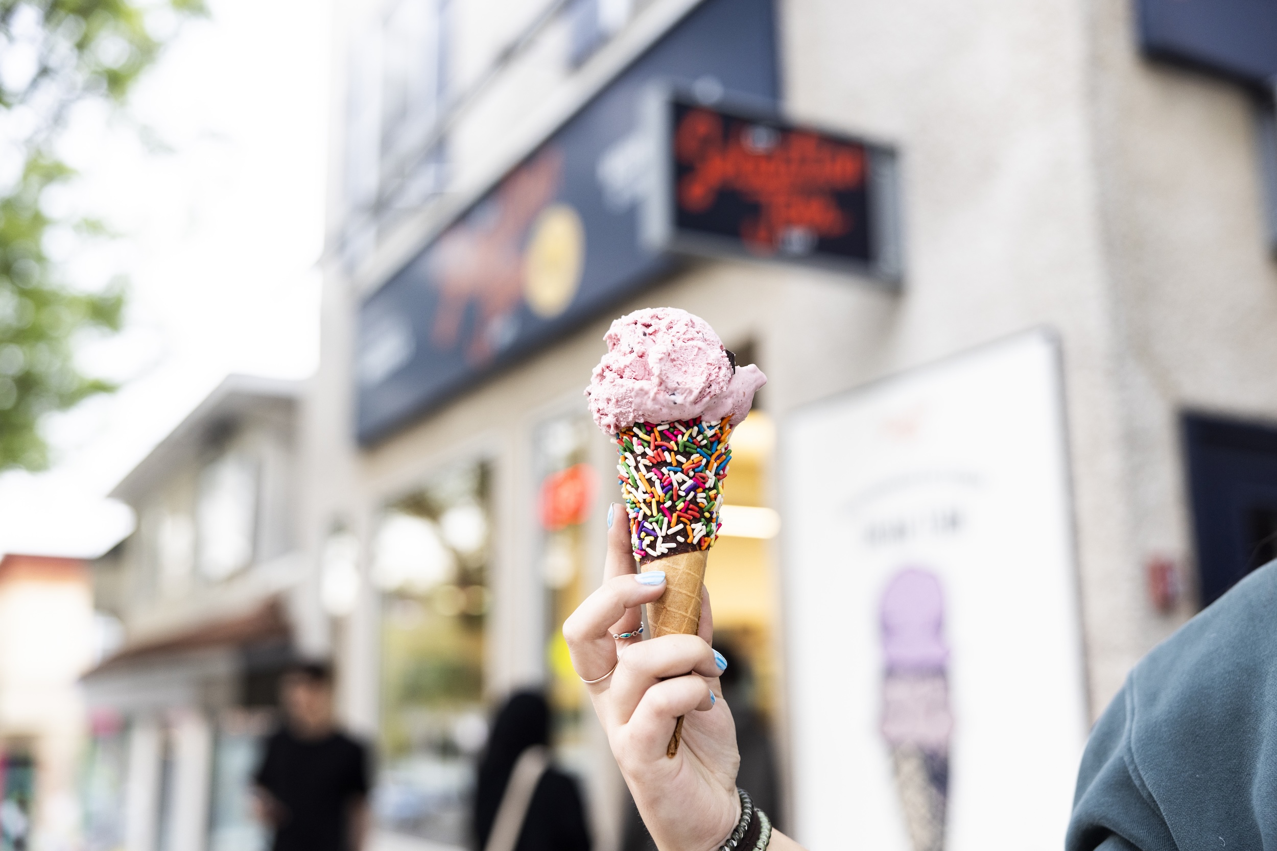 The Linden Hills location of Sebastian Joe's