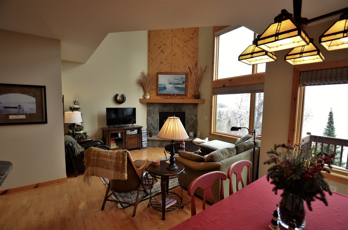 Lake Superior Luxury Rental Explore Minnesota