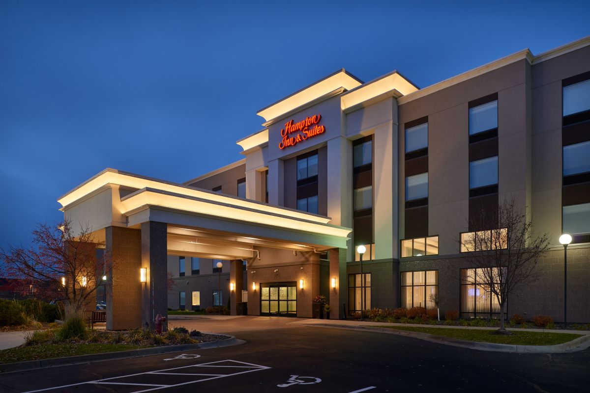 Hampton Inn & Suites Rogers Explore Minnesota
