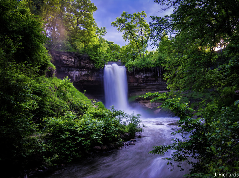 Indtægter hjælpemotor Breddegrad Minnehaha Falls - Minnehaha Park | Explore Minnesota