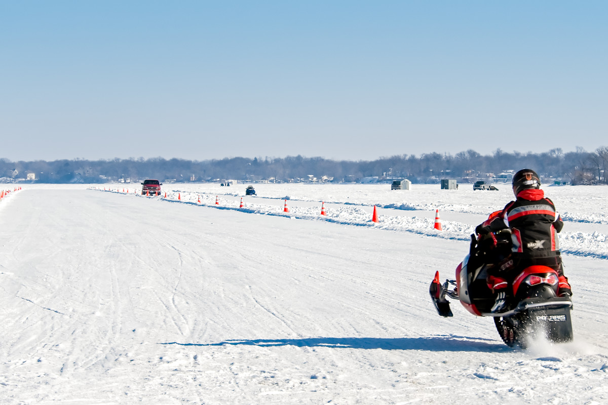 SnoSkippers Snowmobile Races Explore Minnesota