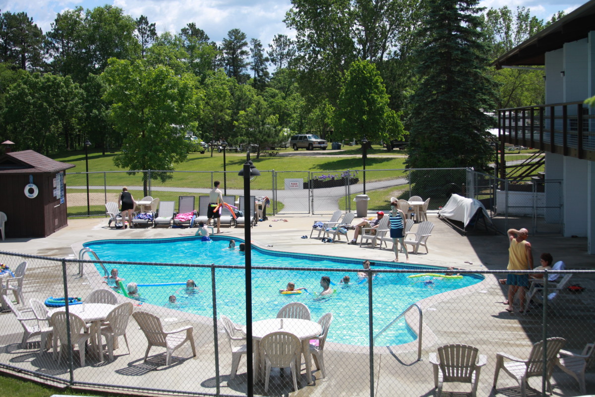 Escape To Vagabond Village: Your Minnesota Adventure Awaits!