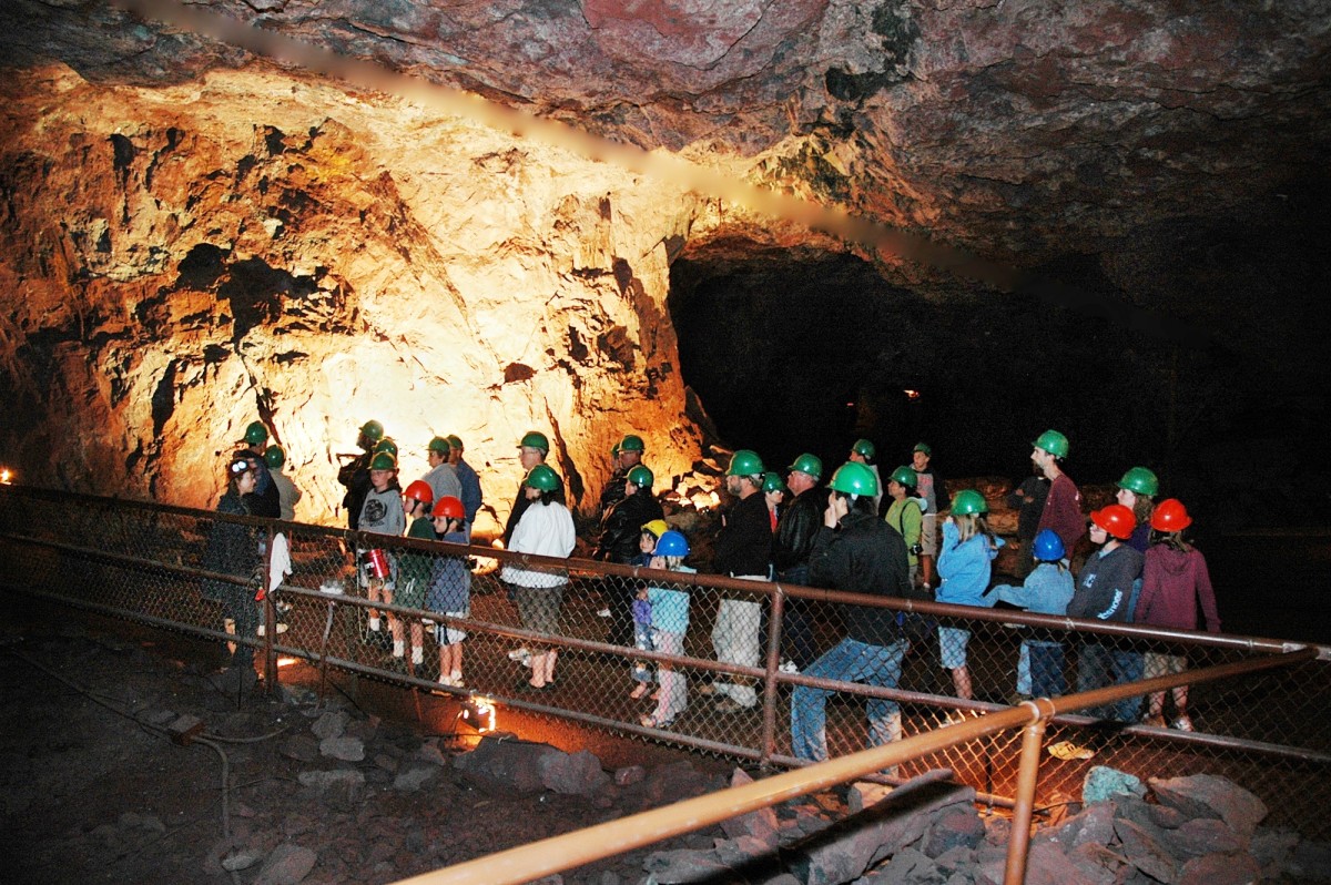 Dive Into Minnesota’s Twin Wonders: Lake Vermilion And Soudan Underground Mine State Park