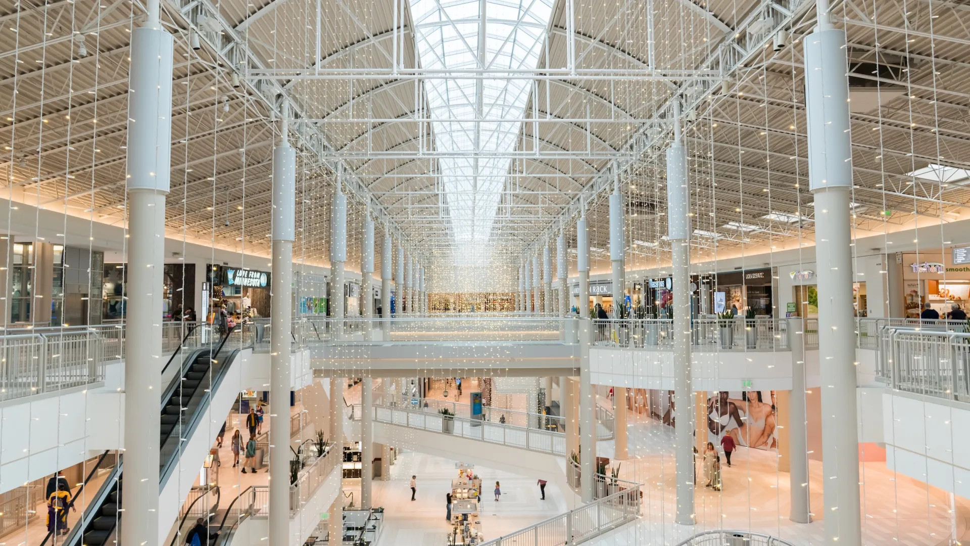 Mall of America promenade