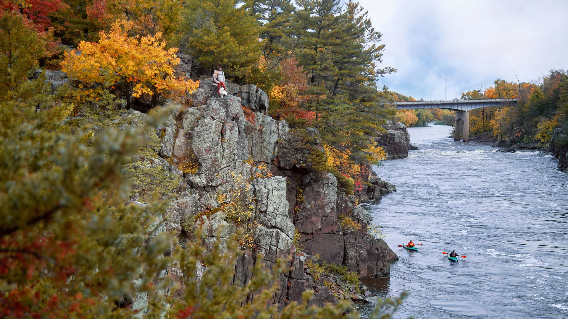 Taylors Falls Interstate State Park fall couple hiking
