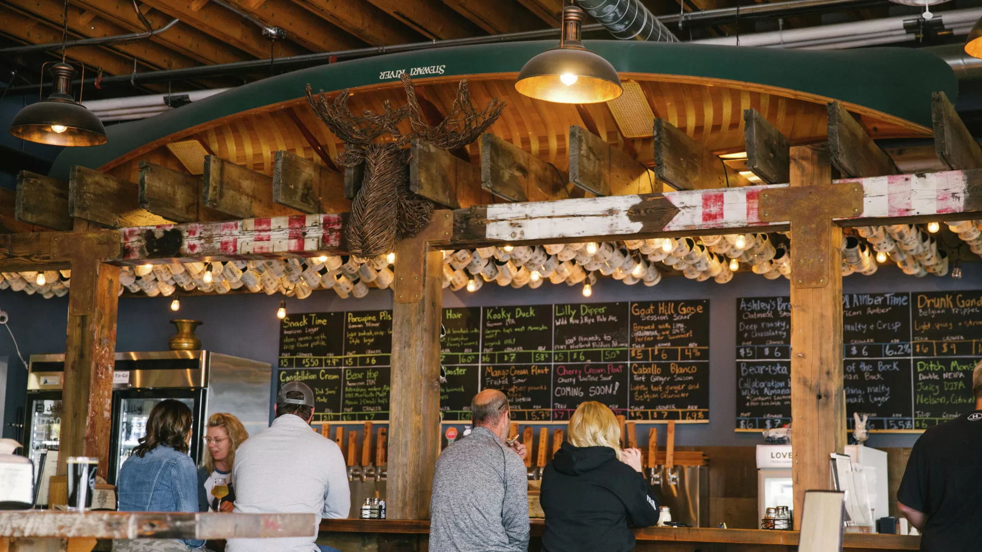 Ursa Minor Brewing bar