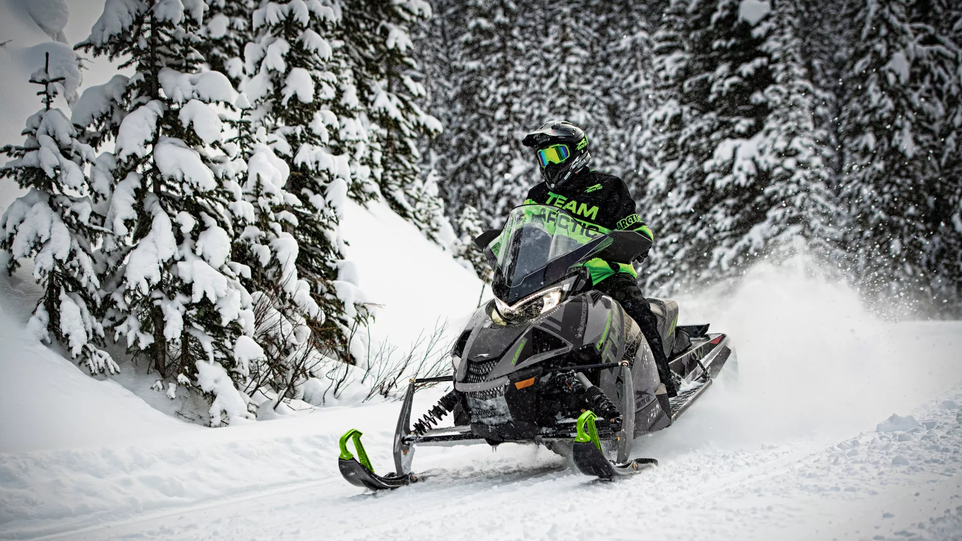 Snowmobiling in Thief River Falls