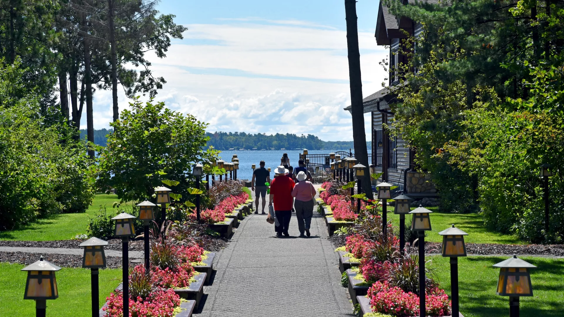 The walkway leading to the lake at Grand View Lodge
