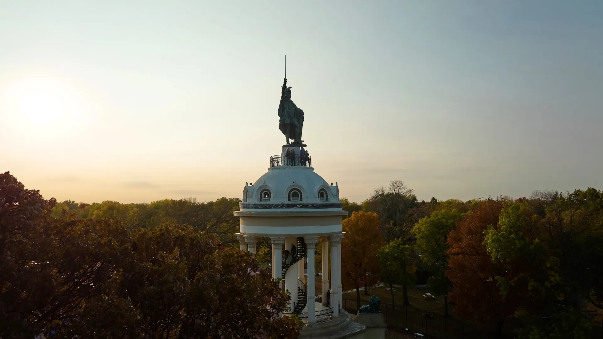 A drone shot of New Ulm's Hermann the German monument