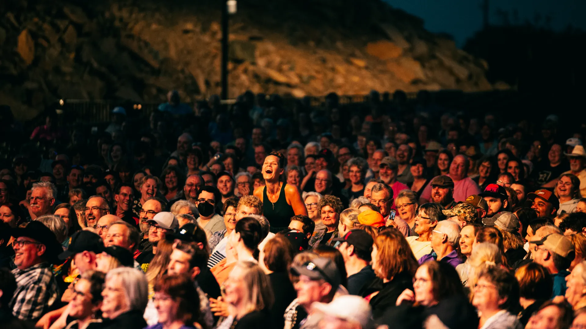 A packed crowd at Home Free's Ledge Amphitheater concert