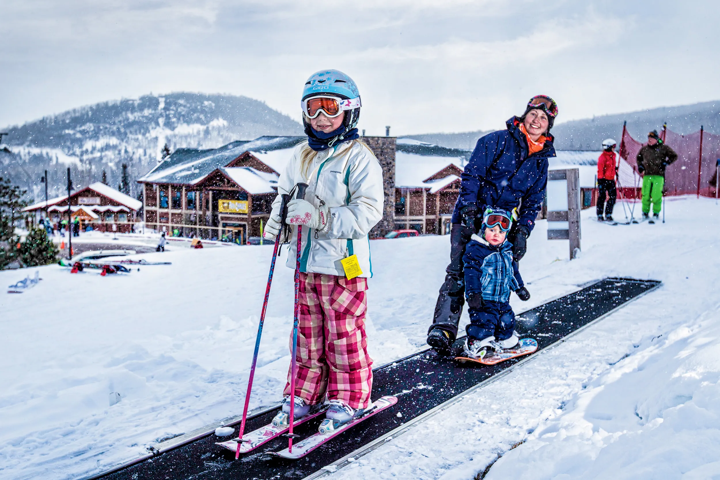 mom with kids at Lutsen Mountains ski resort