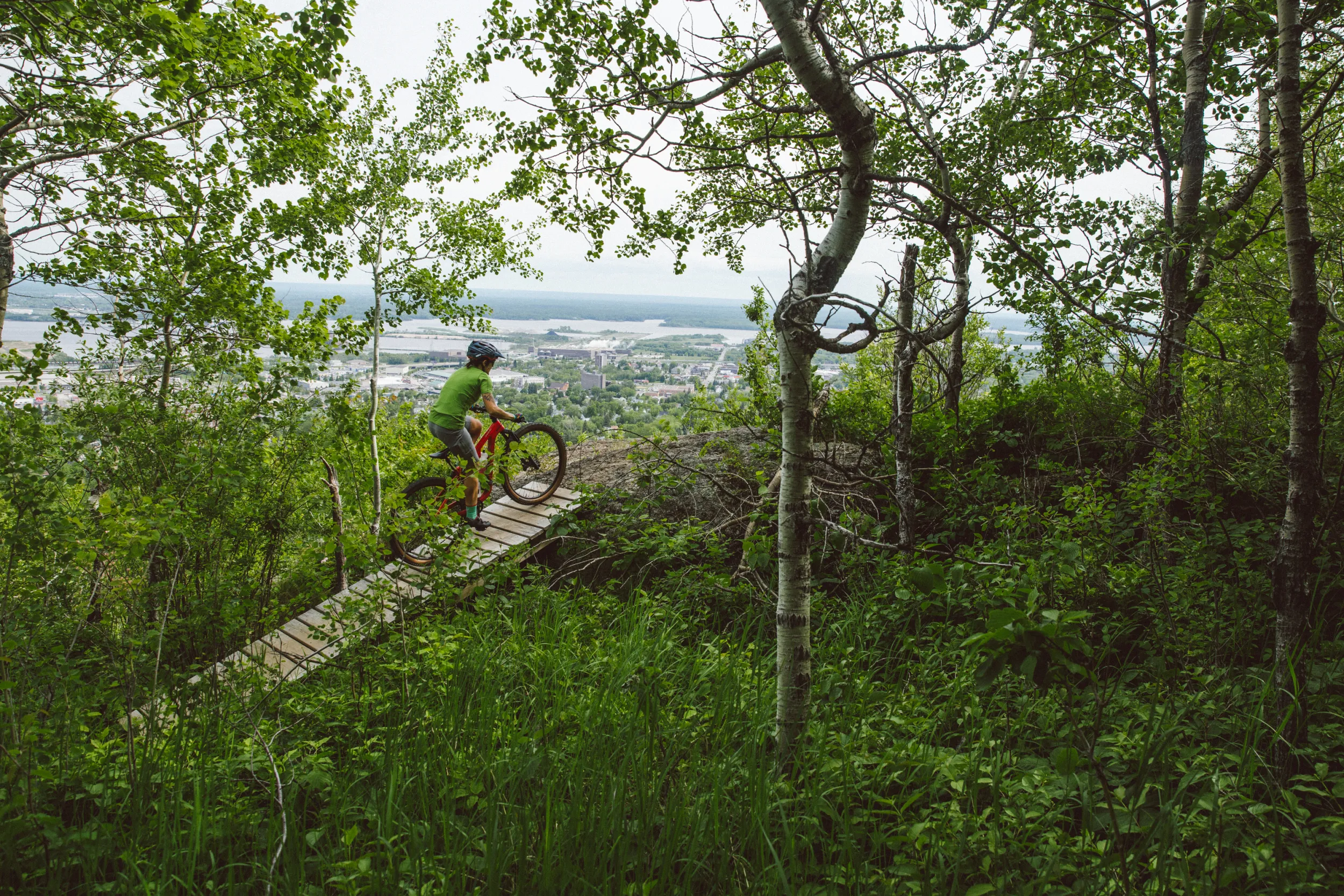 Mountain bike trail above Duluth