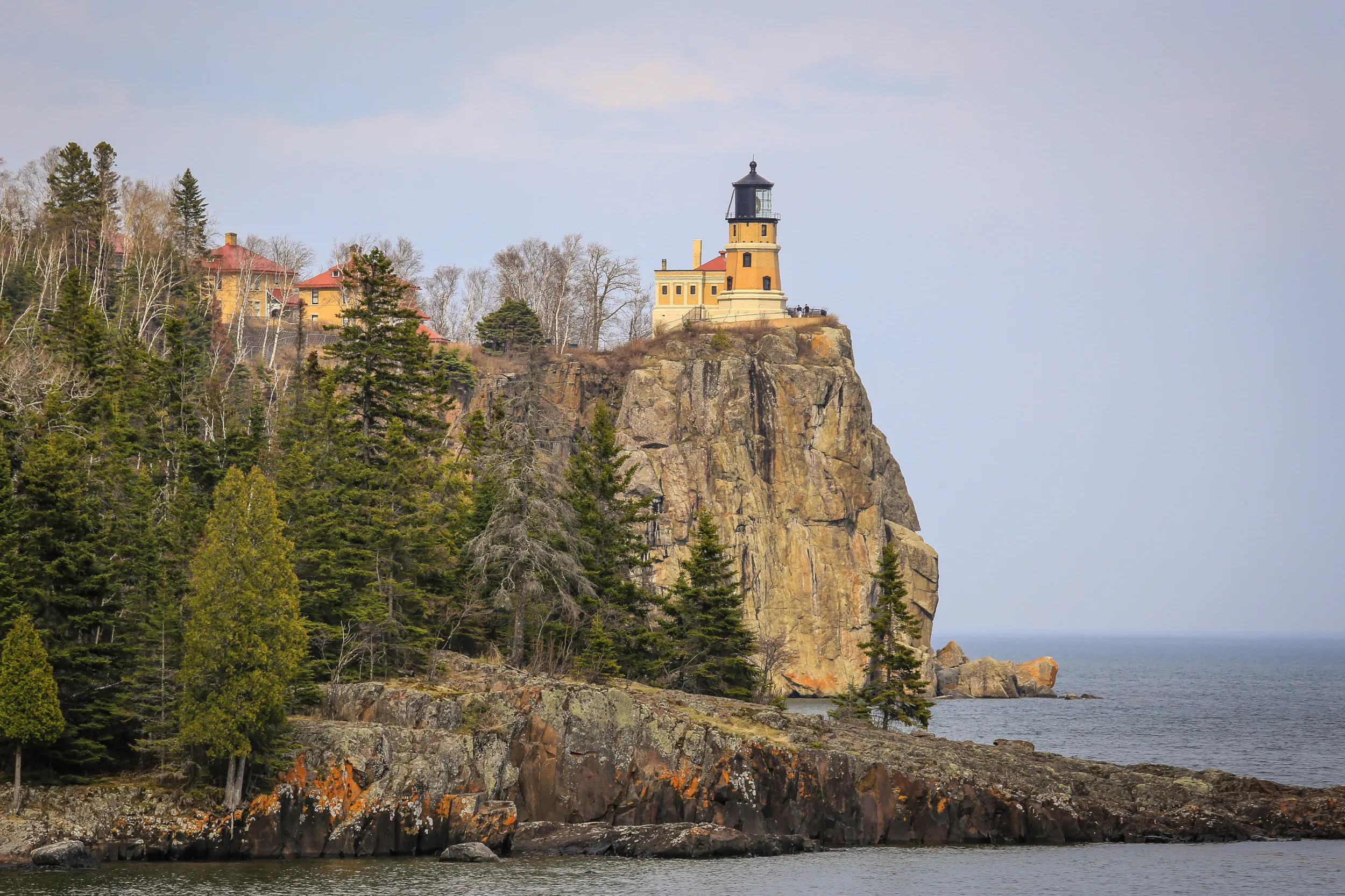 Split Rock Lighthouse in the fall