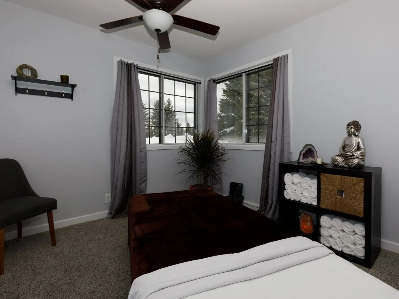 LutZen Massage Studio at Mountain Inn
