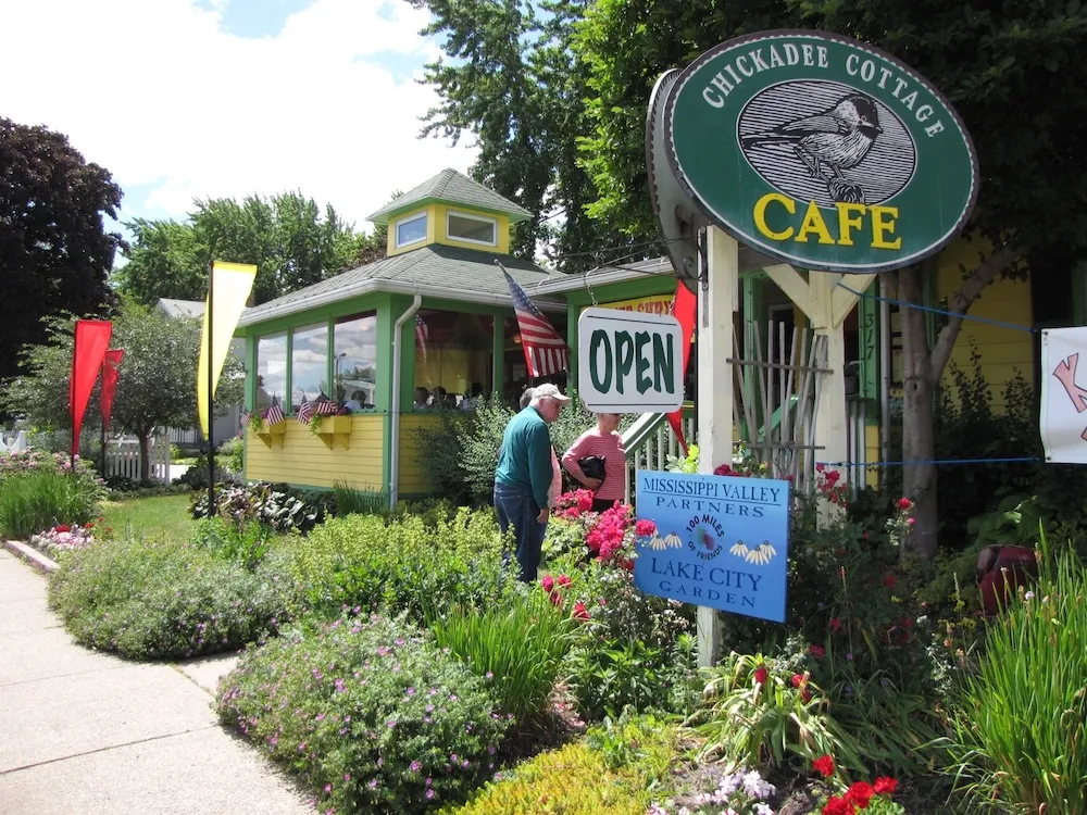 Chickadee Cottage Cafe