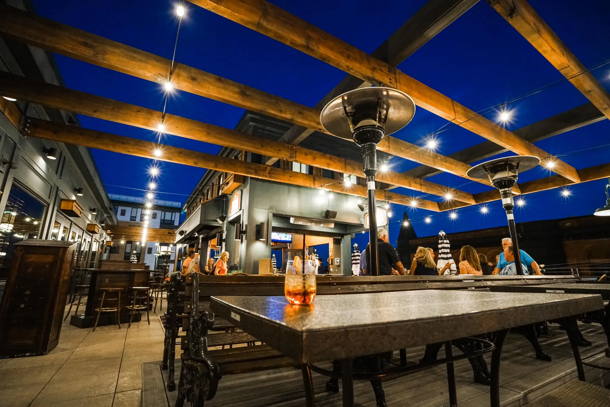 Louis Ristorante and Bar rooftop