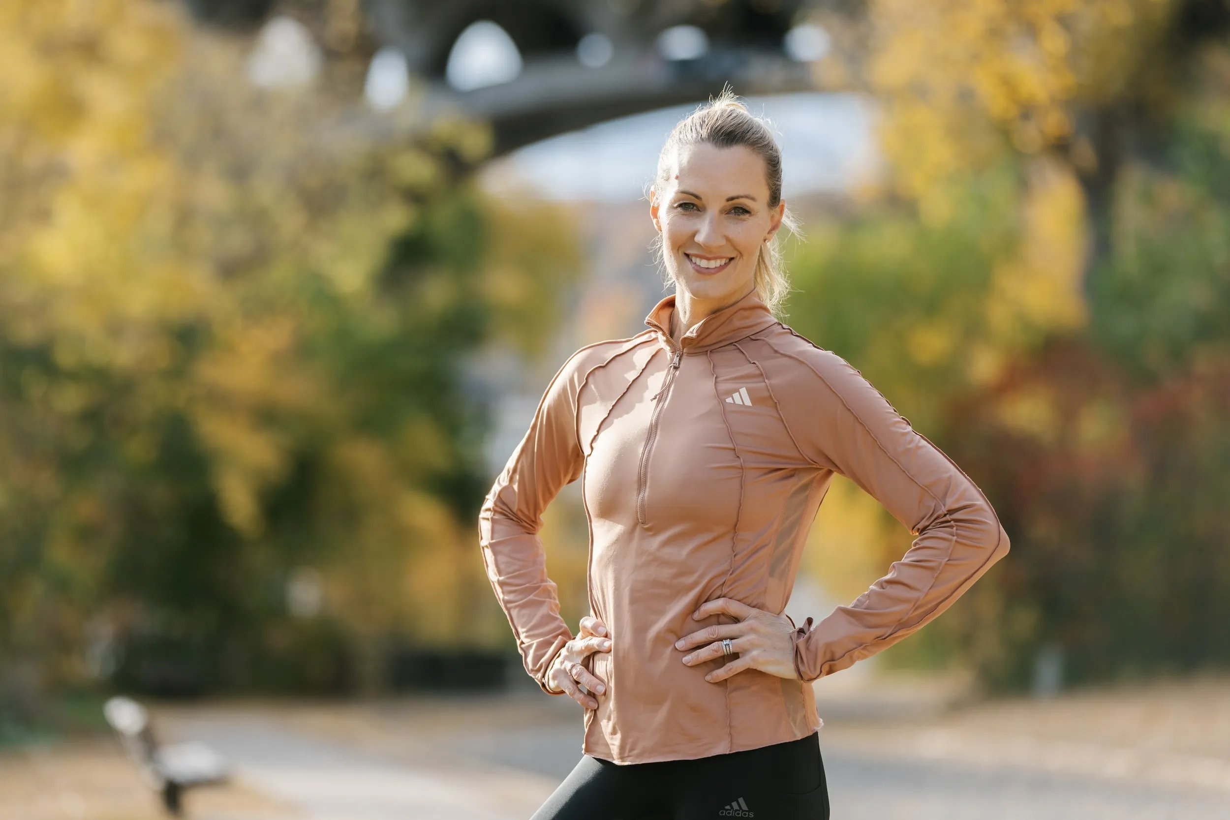 Olympic runner Carrie Tollefson at Minnehaha Park
