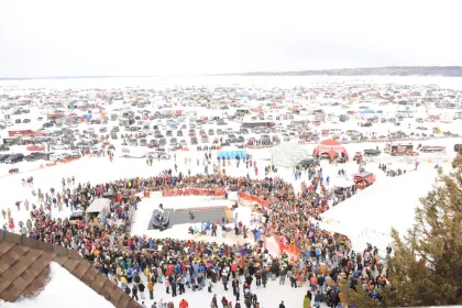 Toma aérea del Festival Internacional de Eelpout