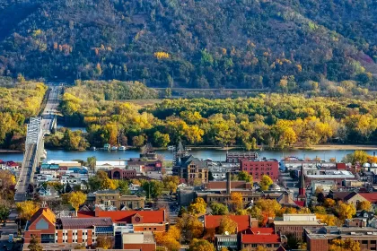 Fall scenes along Great River Road Winona