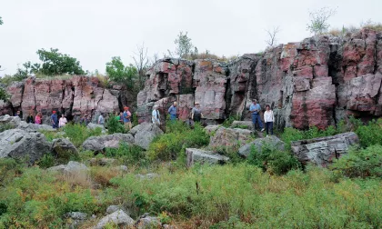 Pipestone National Monument Circle Trail
