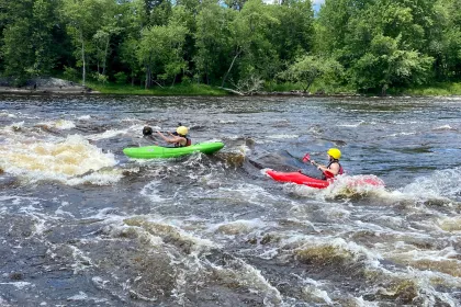 Trip leader and instructor Ryan Zimny on Electric Ledge Rapid on Upper St. Louis River