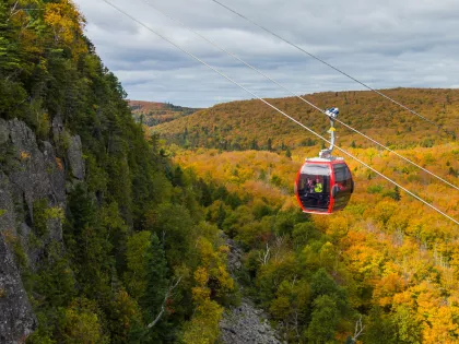 The gondola ride at Lutsen Mountains Resort during fall