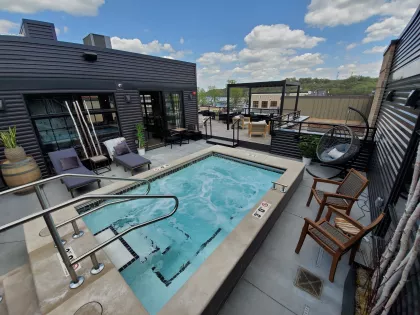 The rooftop pool at Hotel Crosby in Stillwater