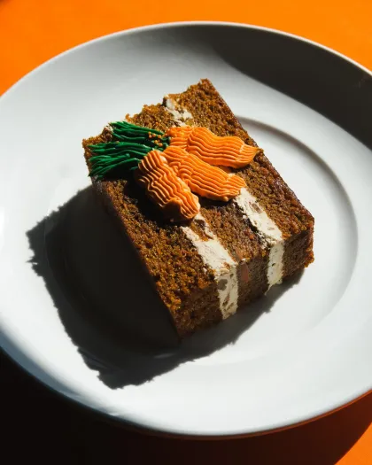 Dahlia carrot cake
