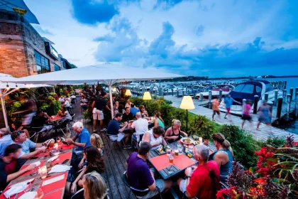 6Smith on Lake Minnetonka in Wayzata