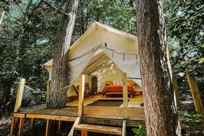 Cuyuna Cove canvas tent