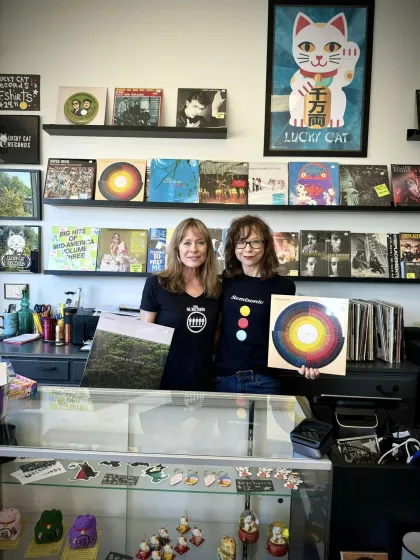 Lucky Cat Records