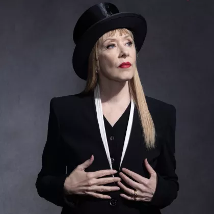 Suzanne Vega