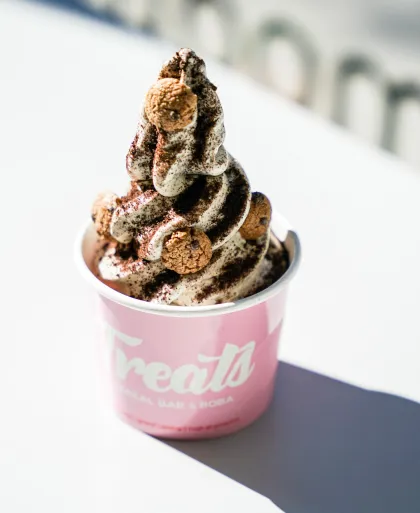 Treats Cereal Bar &amp; Boba