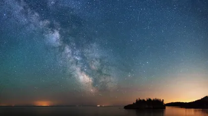 A starry night at Split Rock State Park on Lake Superior